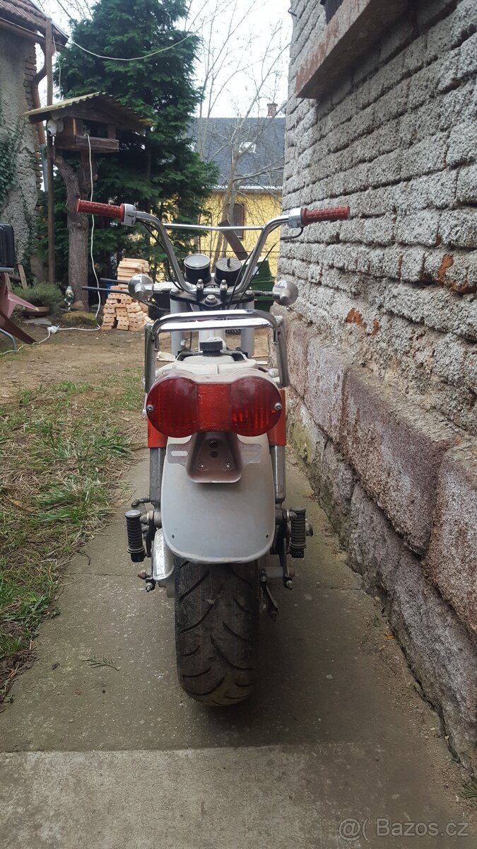 Suzuki rv 50 - 13