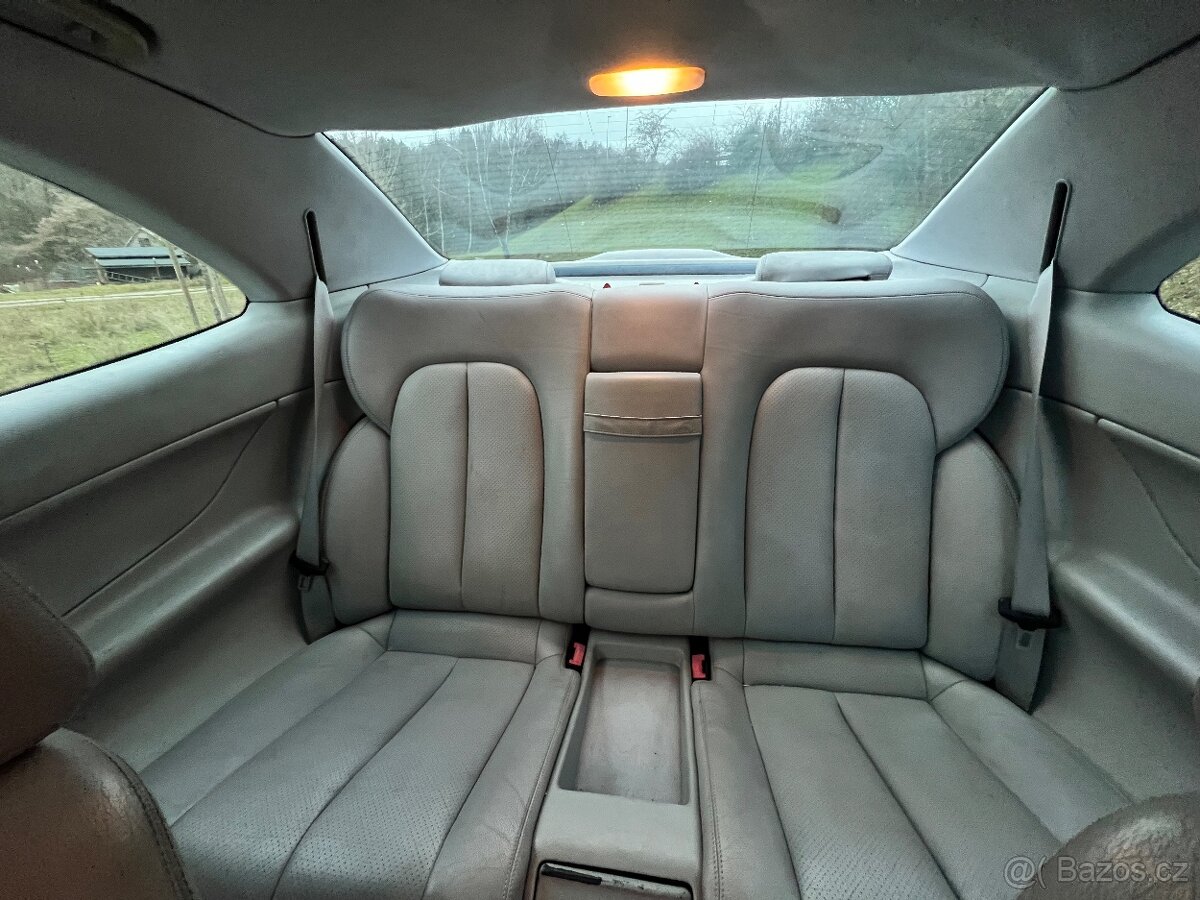Mercedes-Benz CLK 320 V6 (W208), r. 2001, Avantgarde - 13
