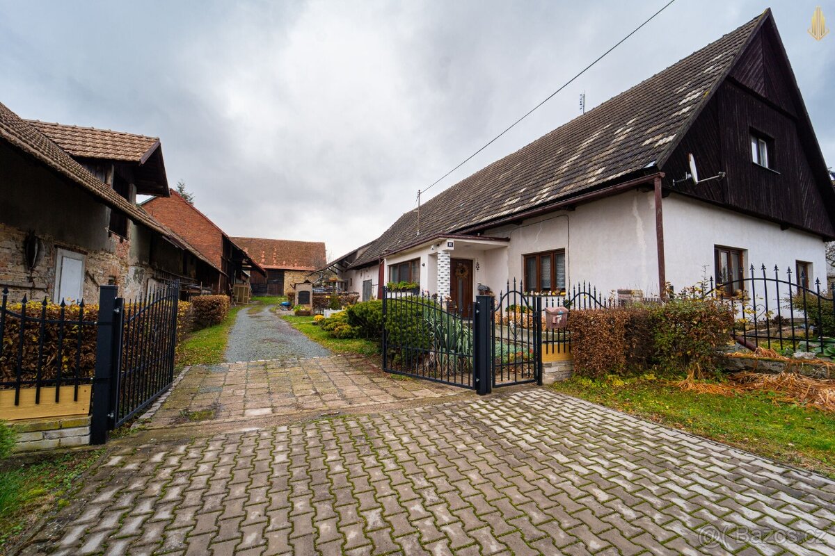 Prodej zemědělské usedlosti - 13