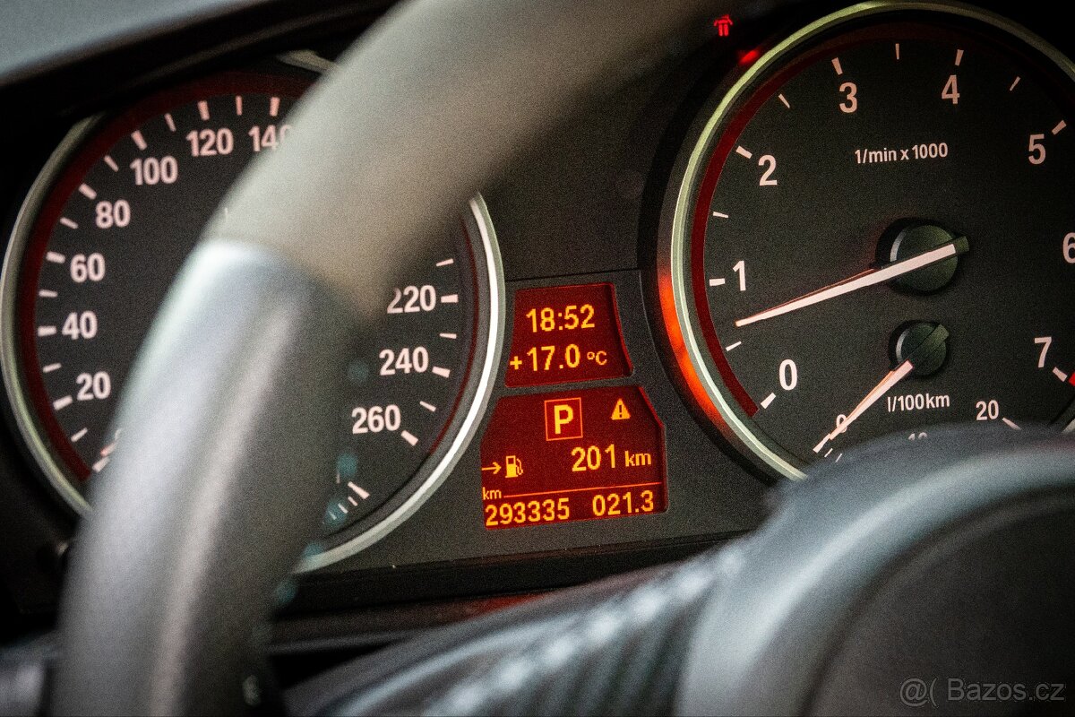 BMW E60 530i 170kW automat M-paket - 13