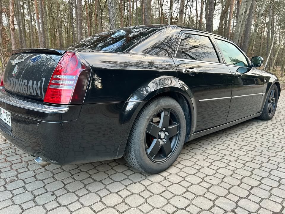 Chrysler 300c 3.0 crd - sedan (SRT packet) - 13