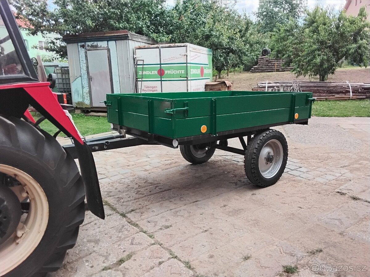 Sklápěcí kára za traktor - 13