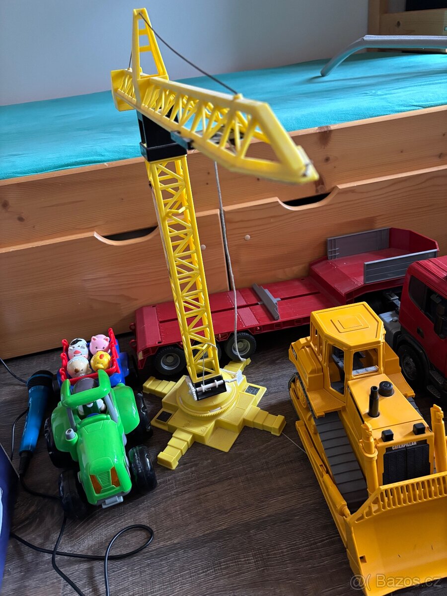 Auta, autíčka, letadla, …. - 13