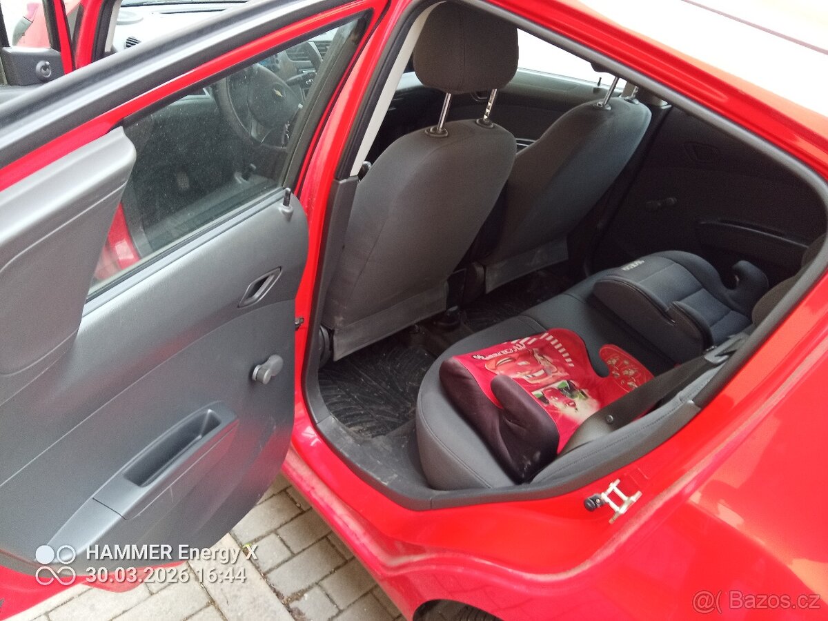 Chevrolet Spark 1.0 16V rok 2012 - 13