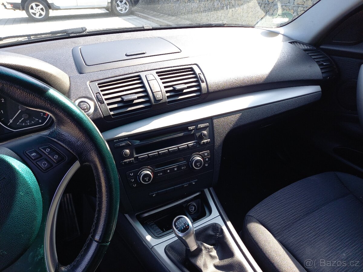 BMW 116i, E81 coupe, 90 kW - 13