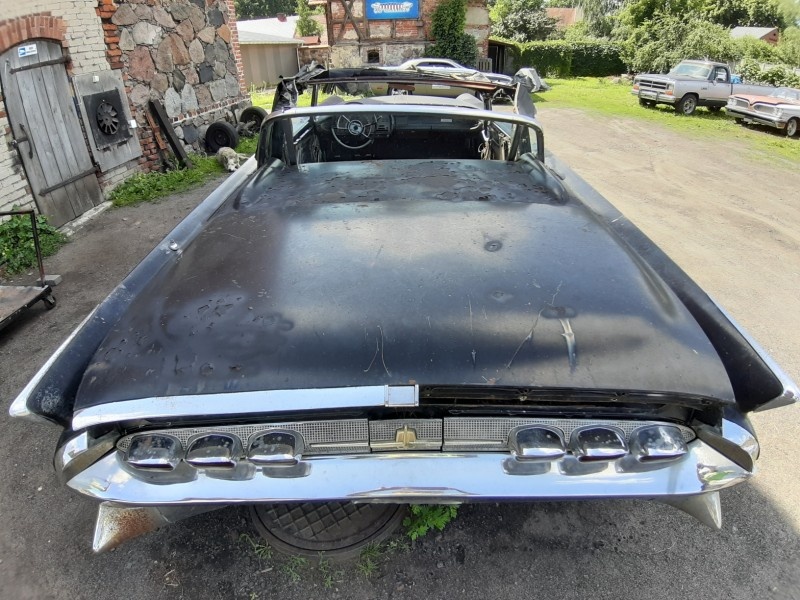 1959 Lincoln Continental Mark IV Convertible - 13