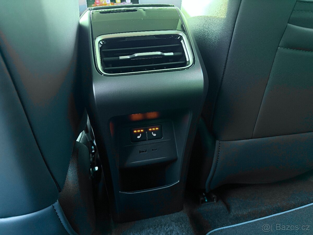 JAECOO 7 EXCLUSIVE 147k 4x4 TAŽNÉ - 13