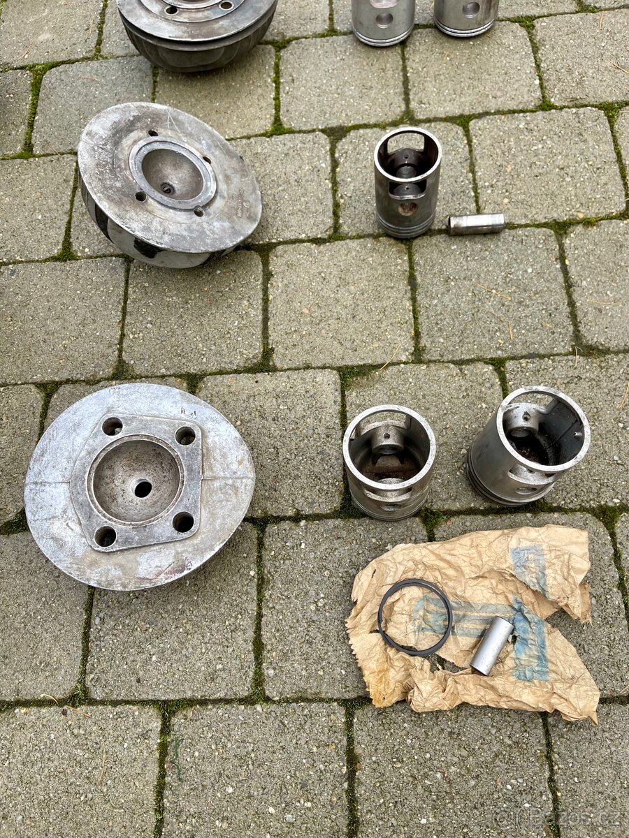 Jawa perak, Robot - díly - 13