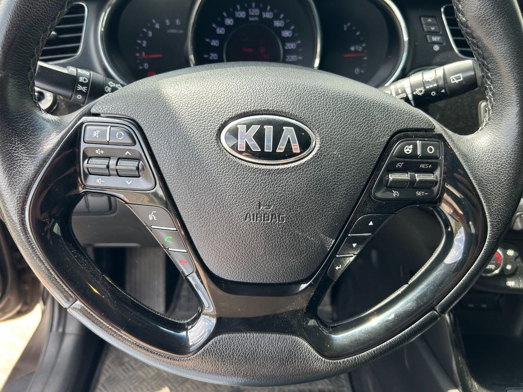 Kia Ceed 1.6 CRDI kombi 2014 - 13