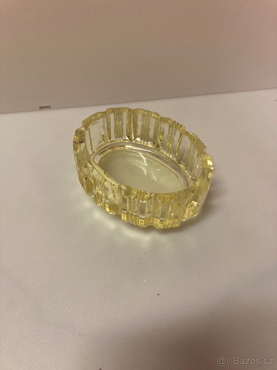 Duhový kšíček a dóza - 13