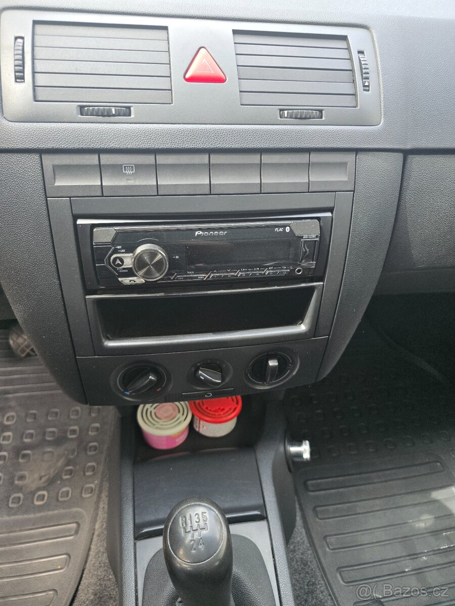 Prodej: Škoda Fabia sedan 2004, tažné. - 13