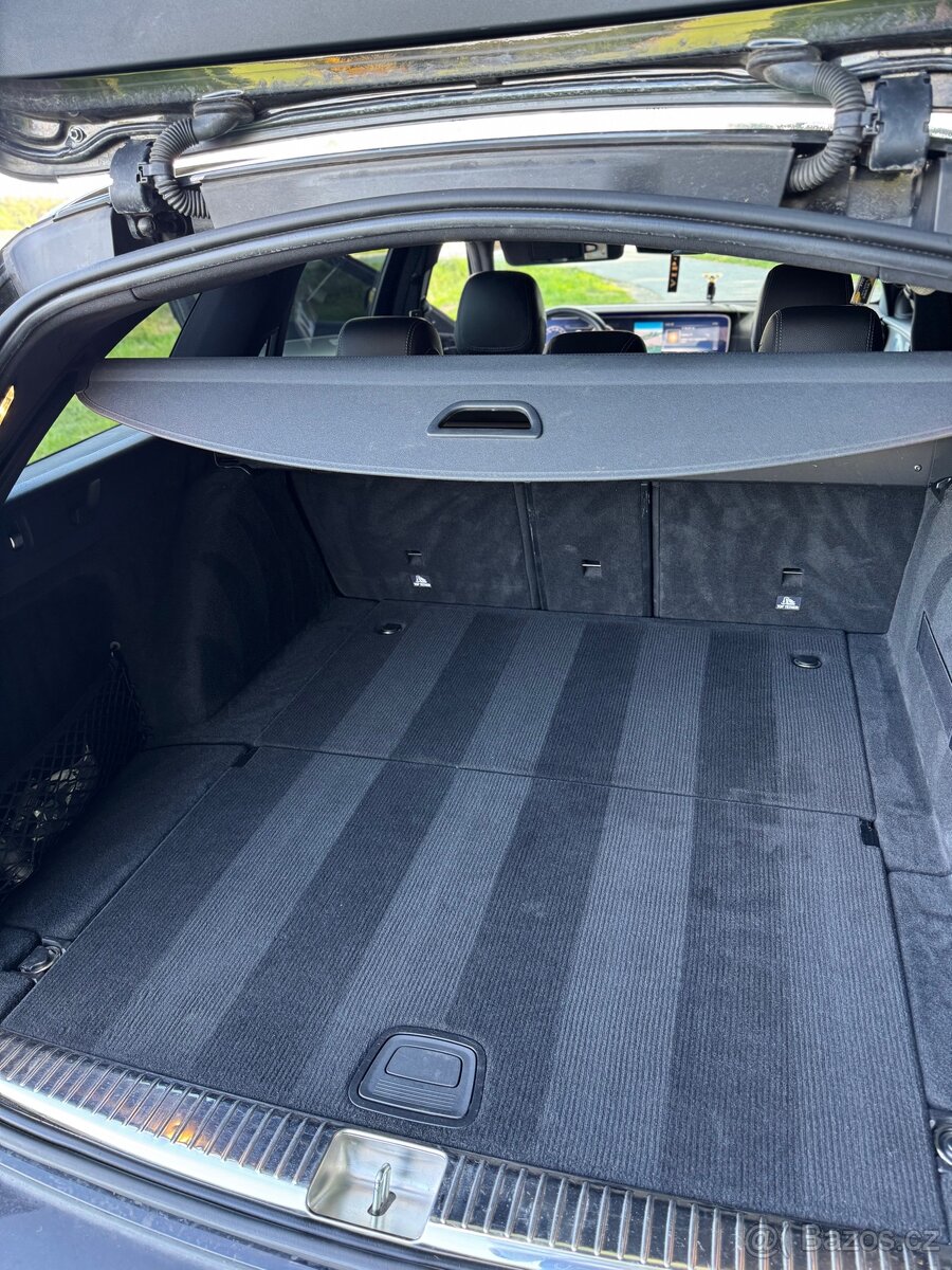 Mercedes-Benz e220d w213 - 13