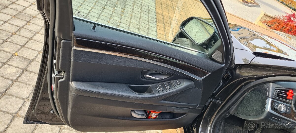 BMW 520d 135kW, automat, m2015, ČR, pouze 175TKM - 13