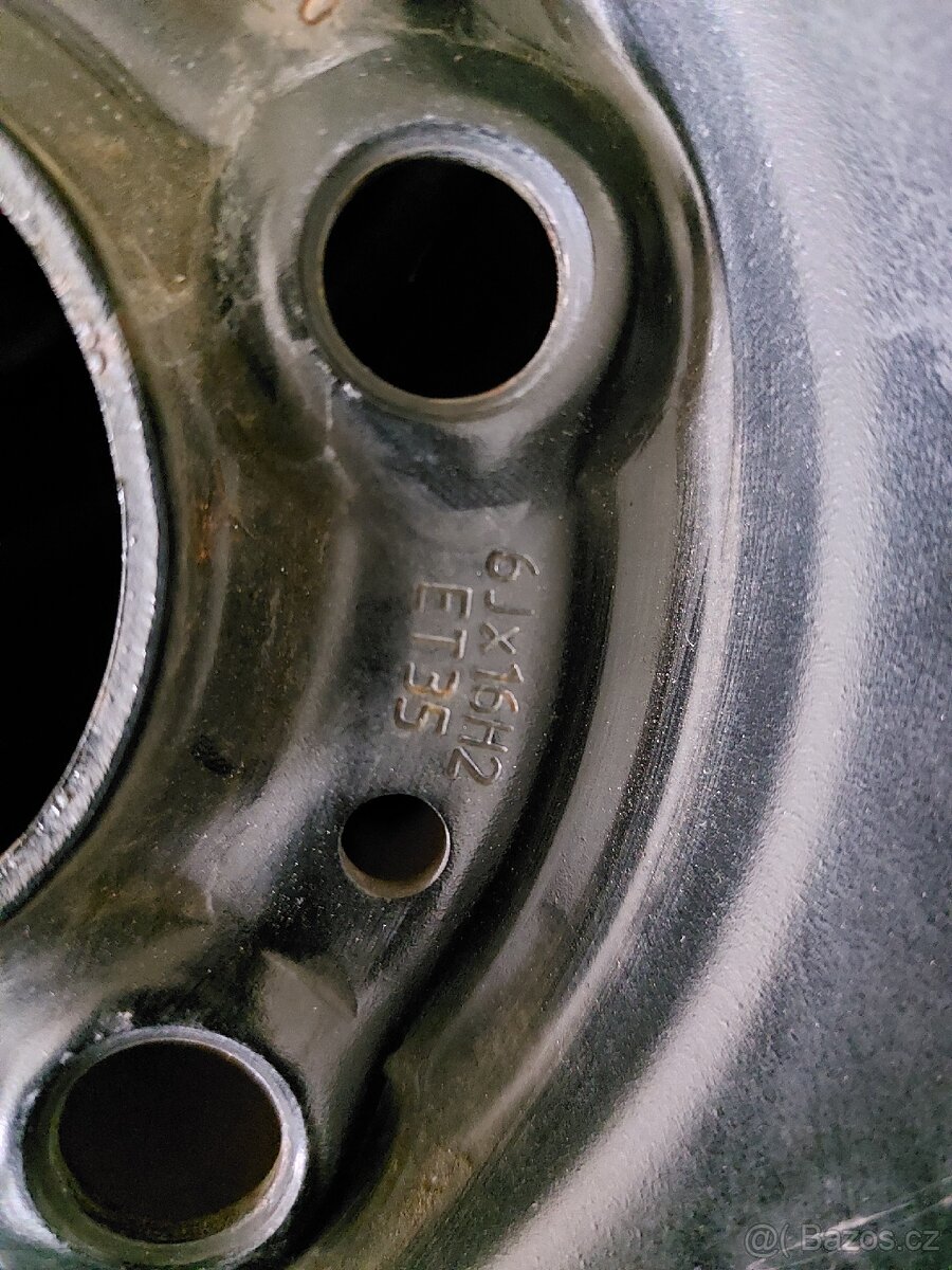 Zimní pneu Hankook 195/60/16/6Jx16H2 ET35 - 13