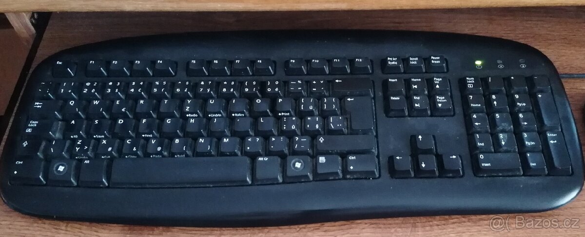 Stolní počítač - 13