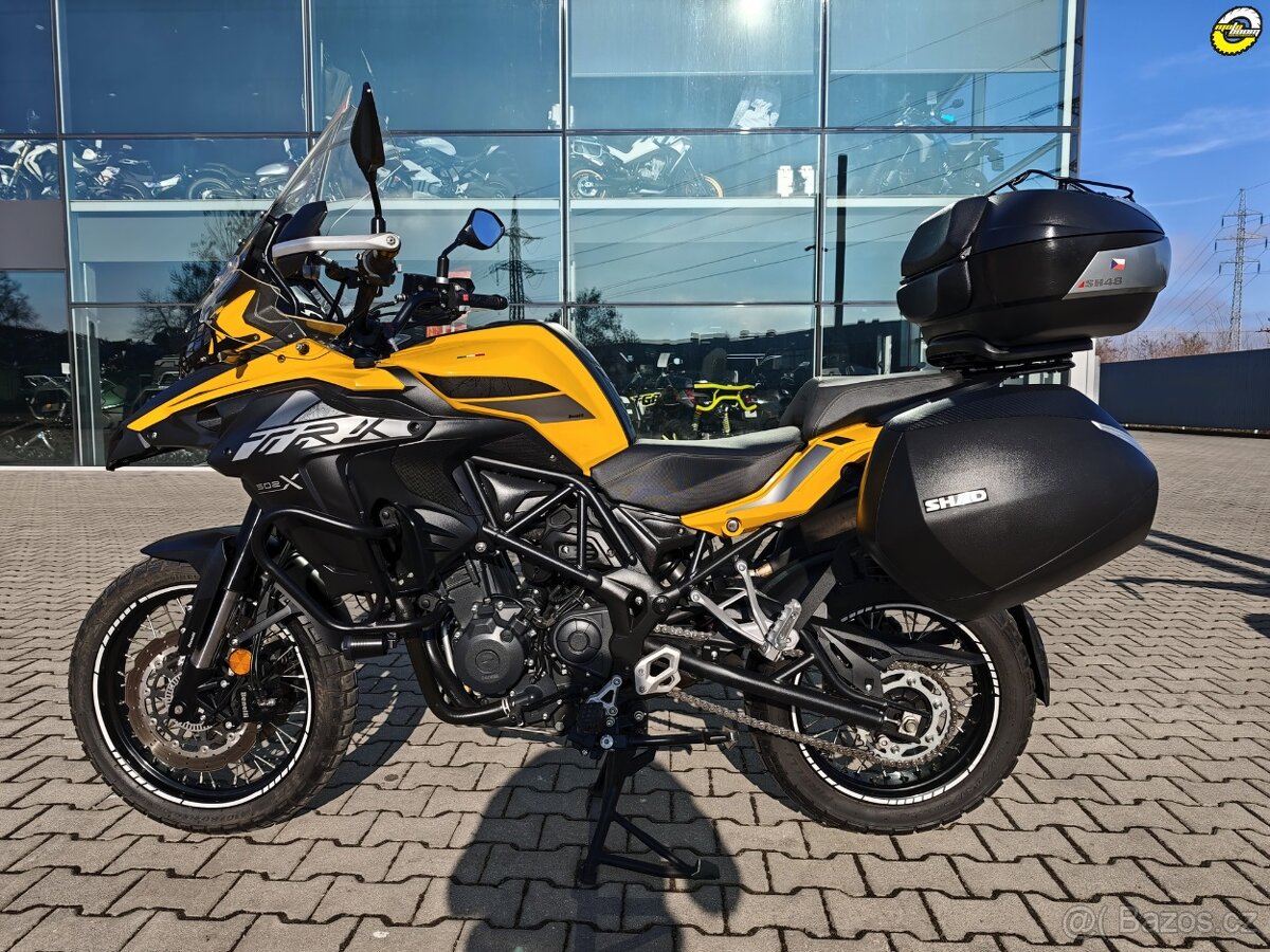 Benelli TRK 502 X - 13