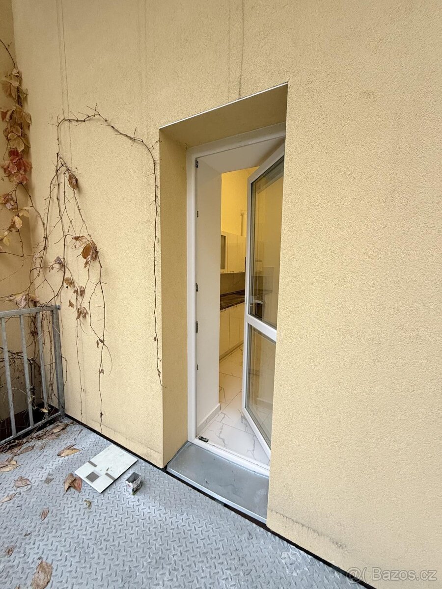 Pronájem bytu 2+1 58 m2 - 13