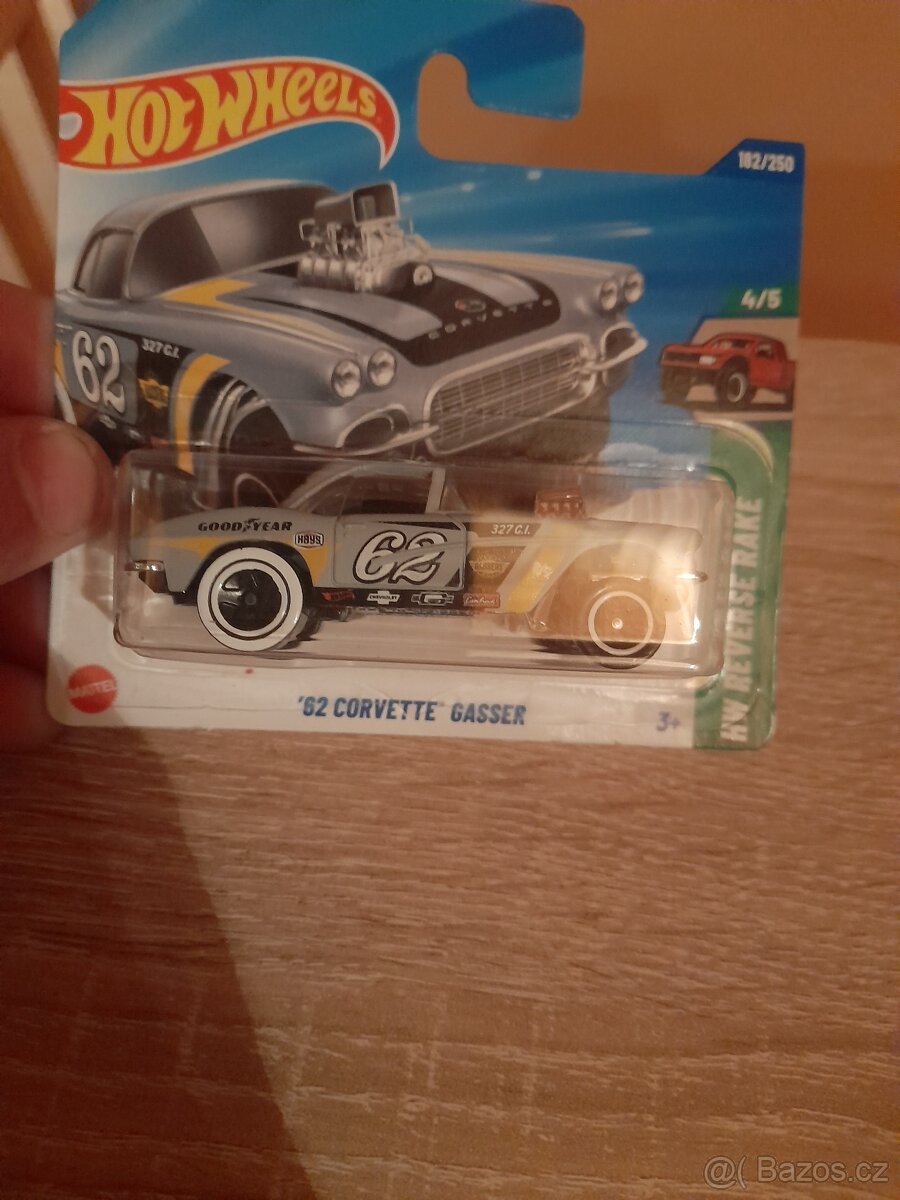 Prodam autíčko hot wheels/ matchbox - 13