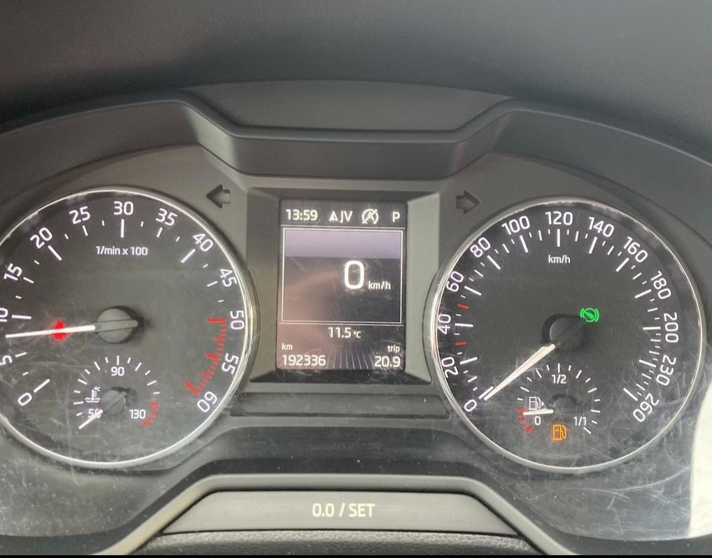Škoda Octavia Combi TDI DSG - 13