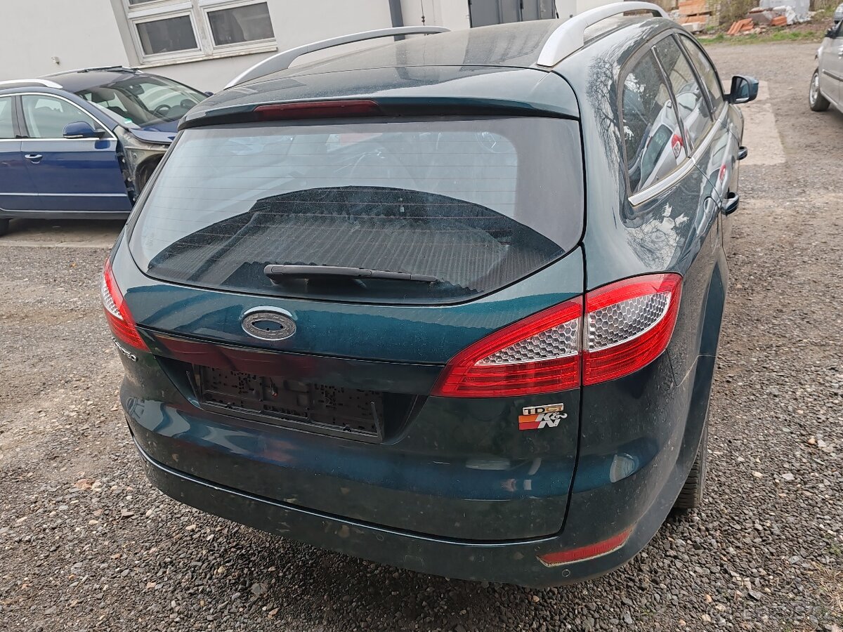 Ford Mondeo kombi Titanium MK4 - 13