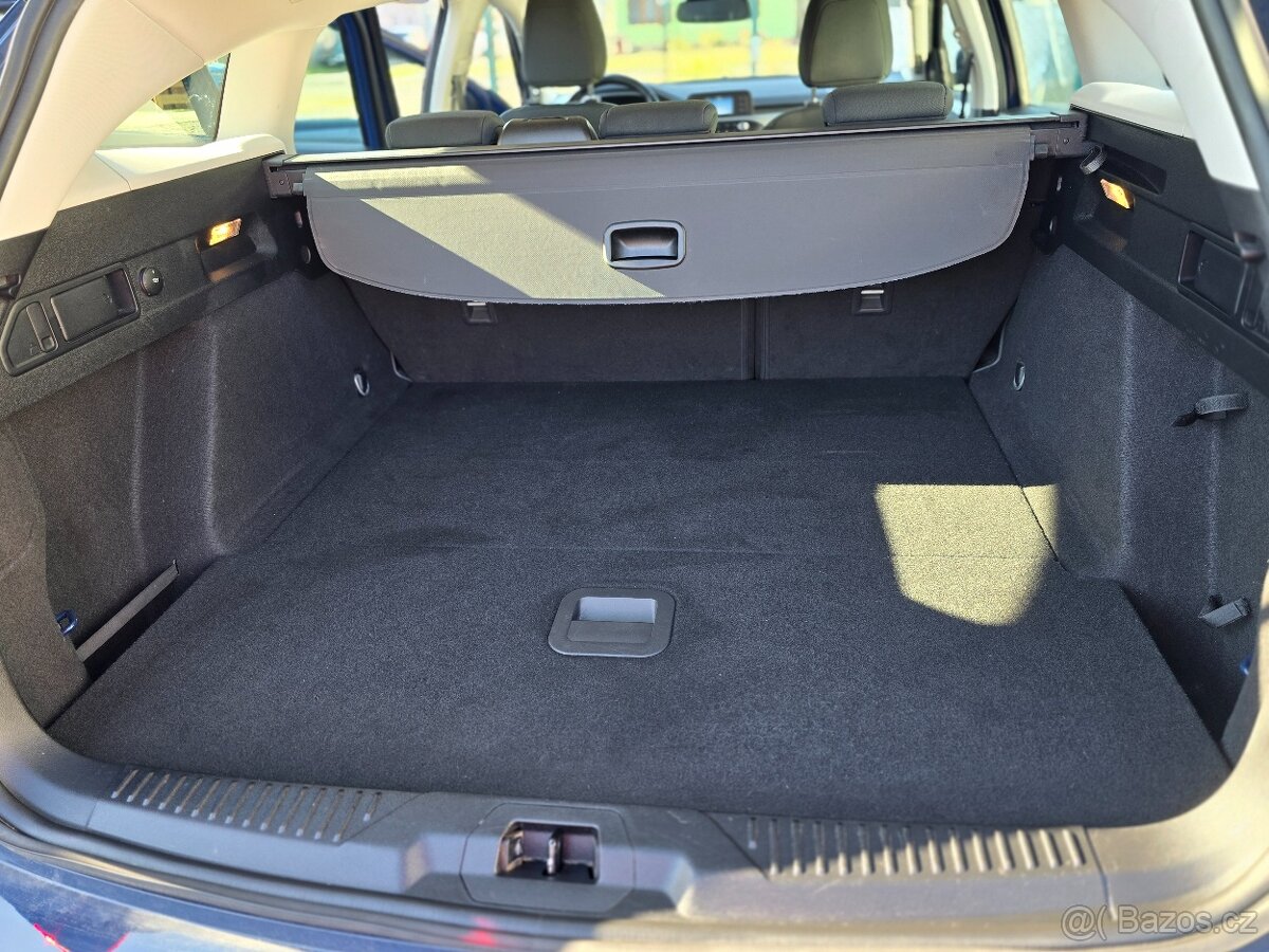 Ford Focus Combi benzín 2019 - 13