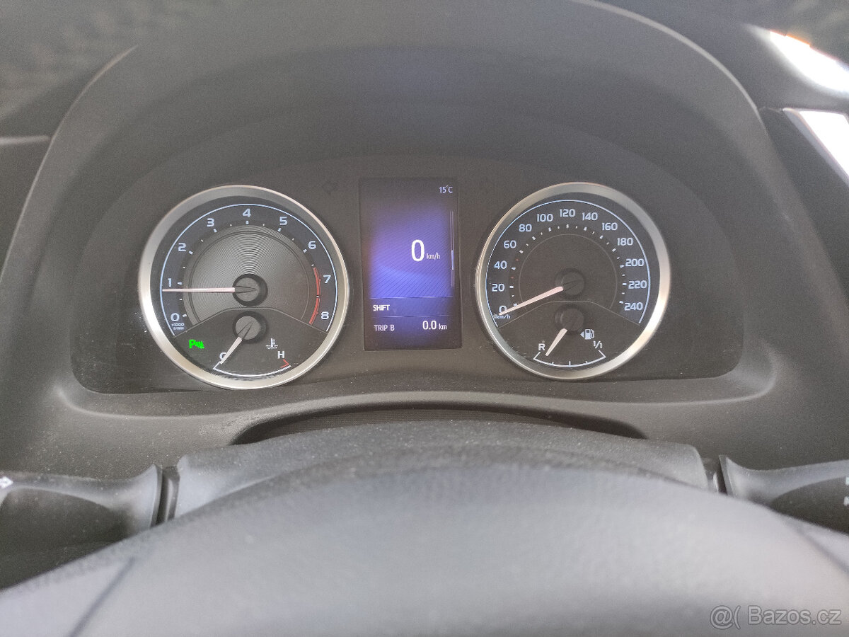 Toyota Corolla 1,6+LPG 2018 - 13