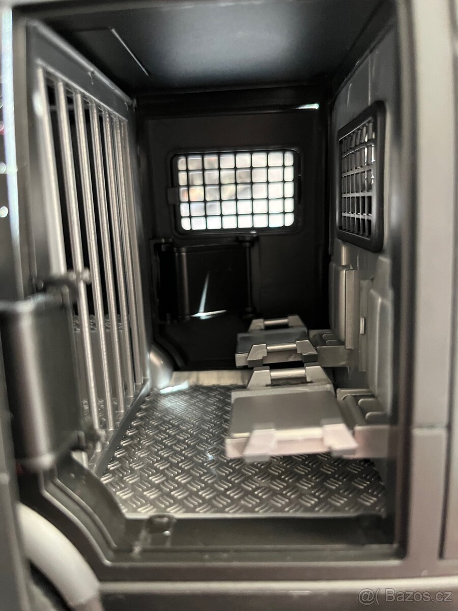 Hračka policejního auta - 13