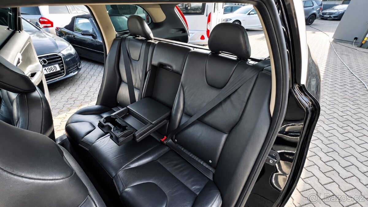 Volvo XC 60 AWD 2010 - 13
