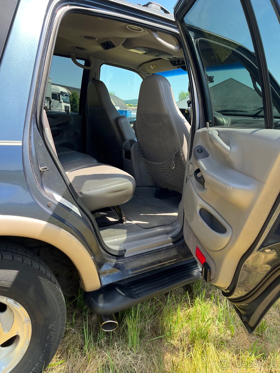 FORD Expedition 5.4 Triton - 13