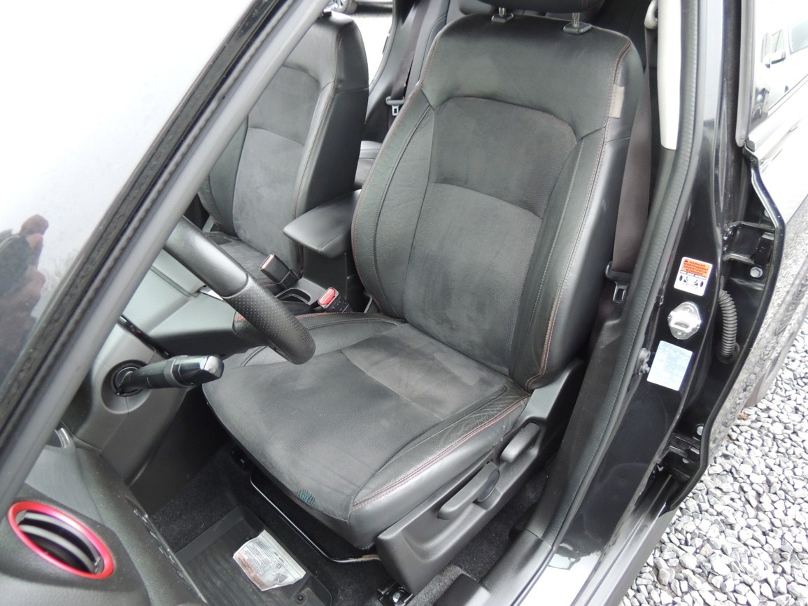 Suzuki Vitara 1.4iT,103kw,Elegance,2017,ČR,1.majitel - 13