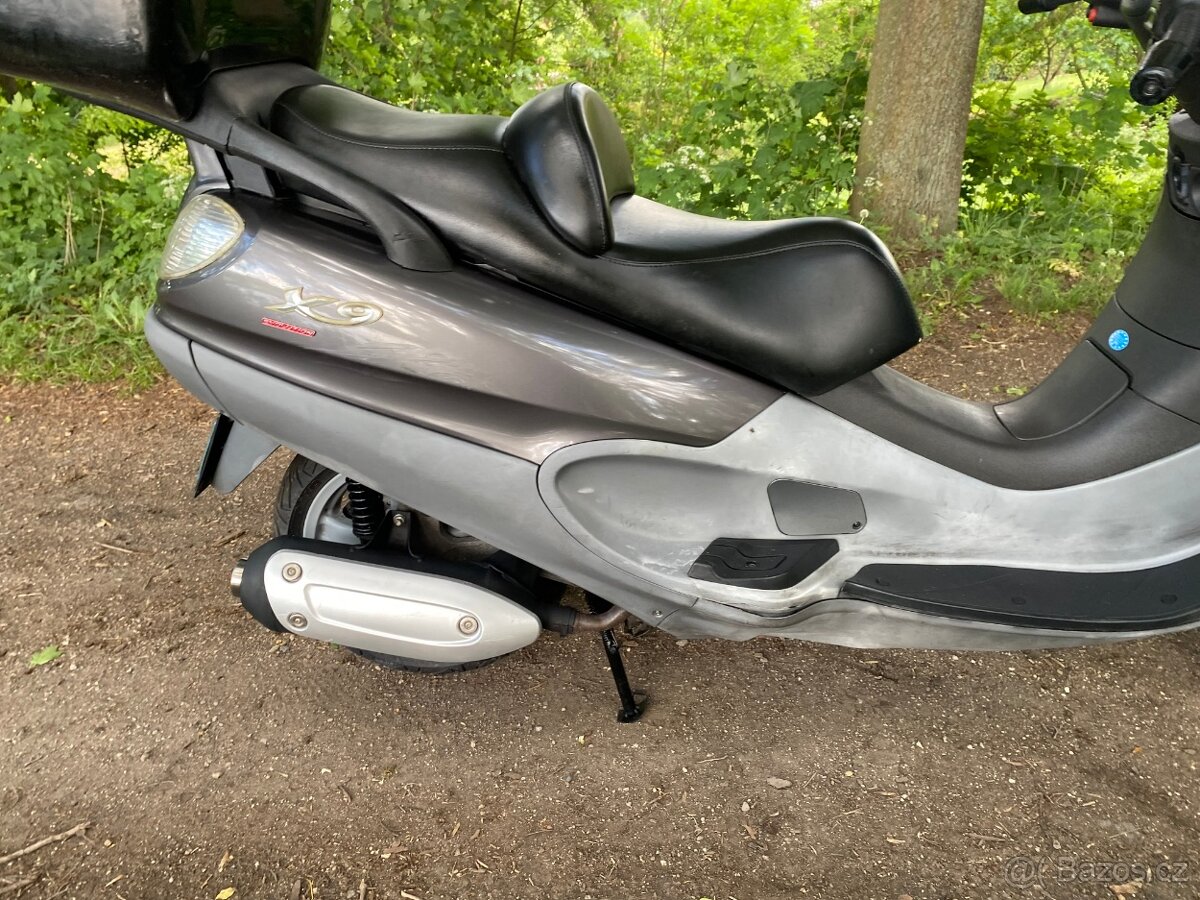 Piaggio X9 125 - 13