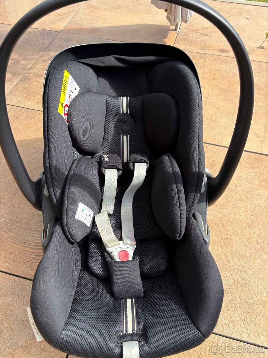 Autosedačka cybex gold cloud i size včetně báze - 13