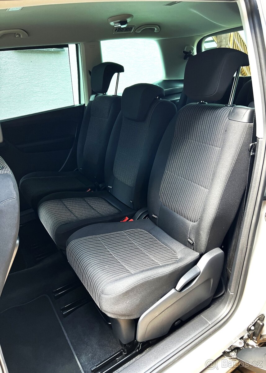 Seat Alhambra 2.0 TDI 7míst, kamera, navigace - 13