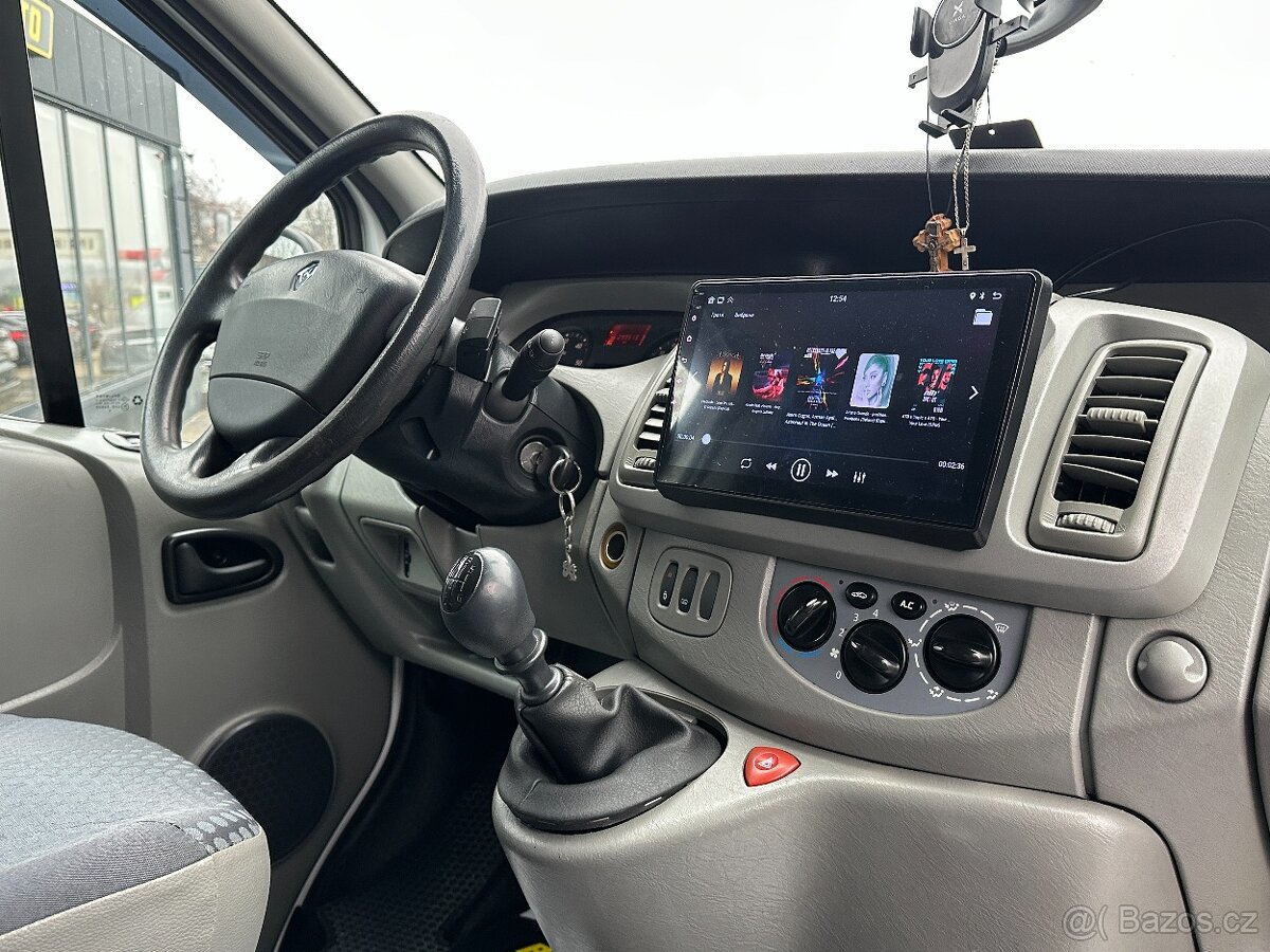 Renault Trafic 2009 - 13