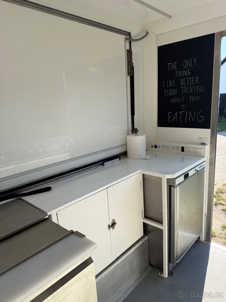 PROFESIONÁLNÍ Foodtruck - 13