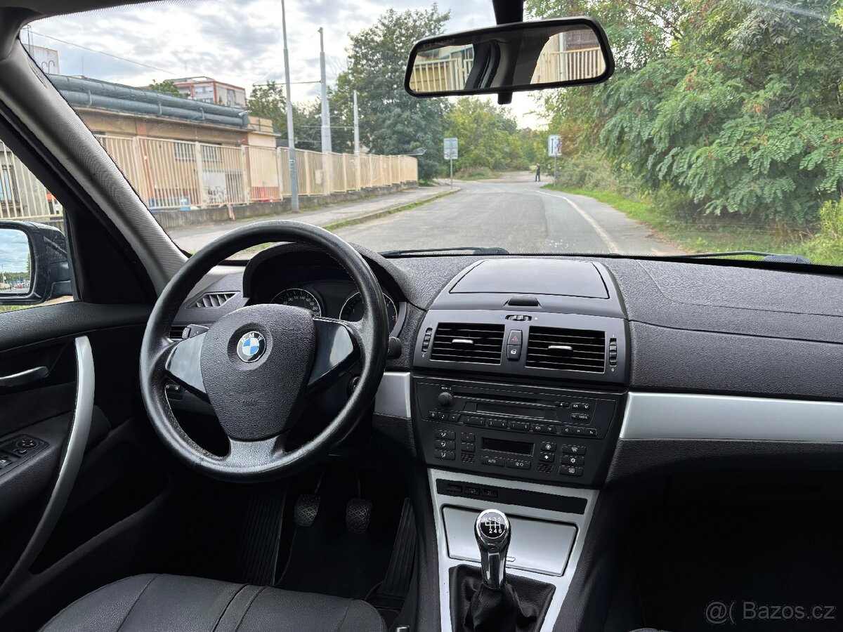 BMW X3 2.0d 110 kW, Klima - 13