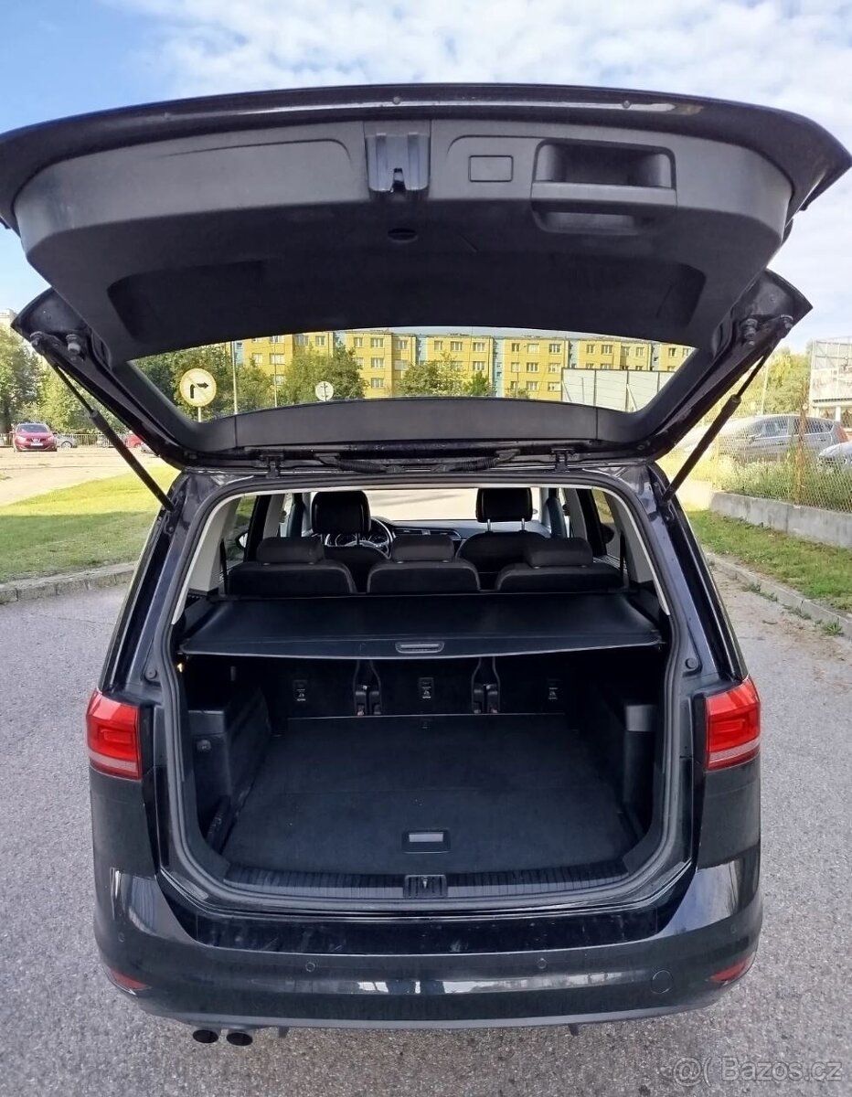 Volkswagen Touran 2.0 TDI - 13