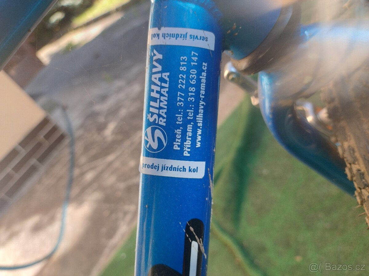 Téměř nejeté dětské trackové kolo Author Limit 24" - 13