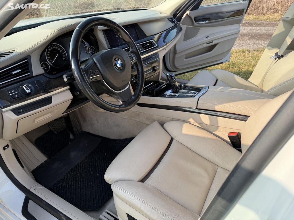 BMW Řada 7, 740 Xd Výměna možná - 13
