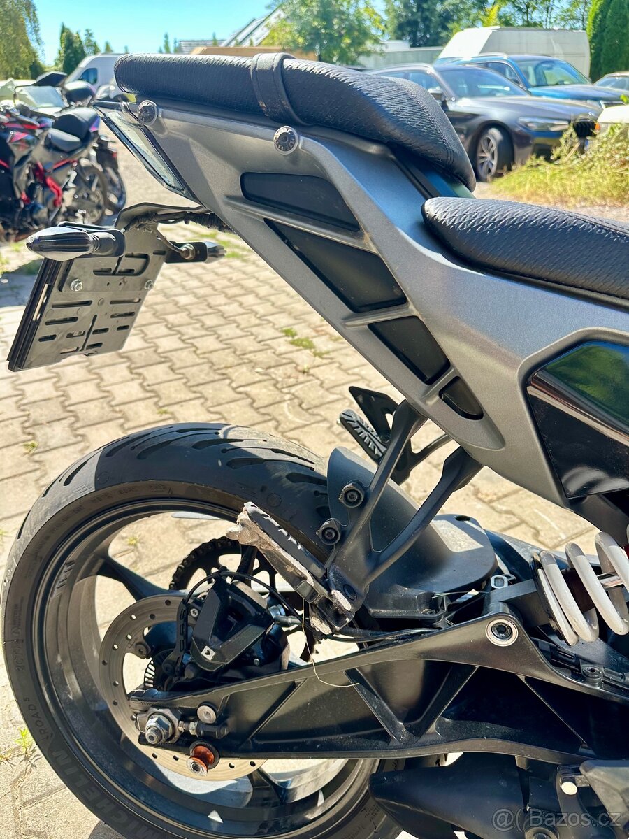 Ktm 125 duke - 13