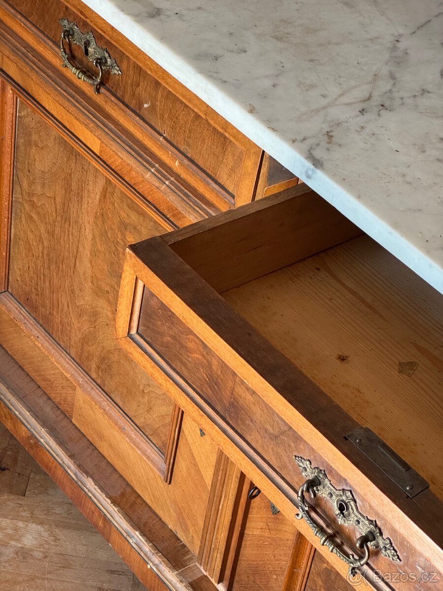 Neorenezační sekretář skříň - 13
