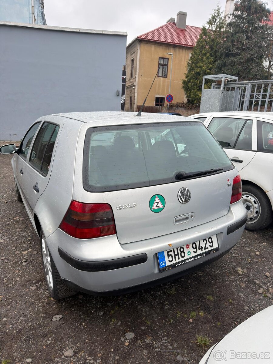 VW Golf IV, Automat 1,6 74Kw - 13