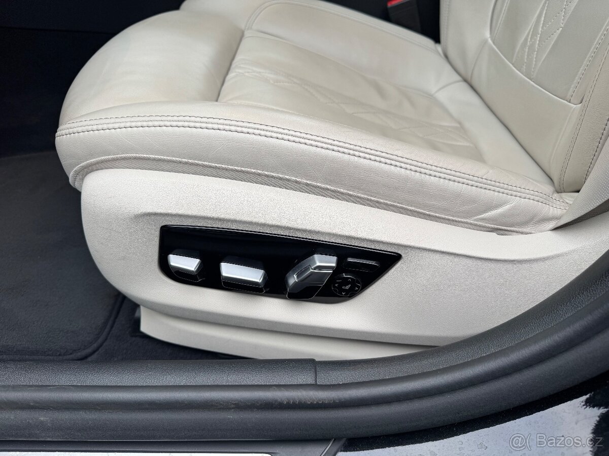 BMW Řada 5 xDrive Touring JN61 - 13