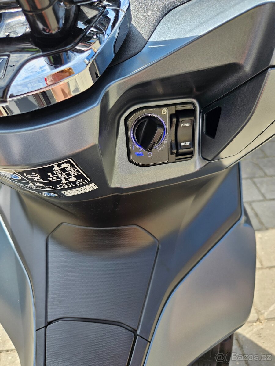 Honda PCX 2022 - 13