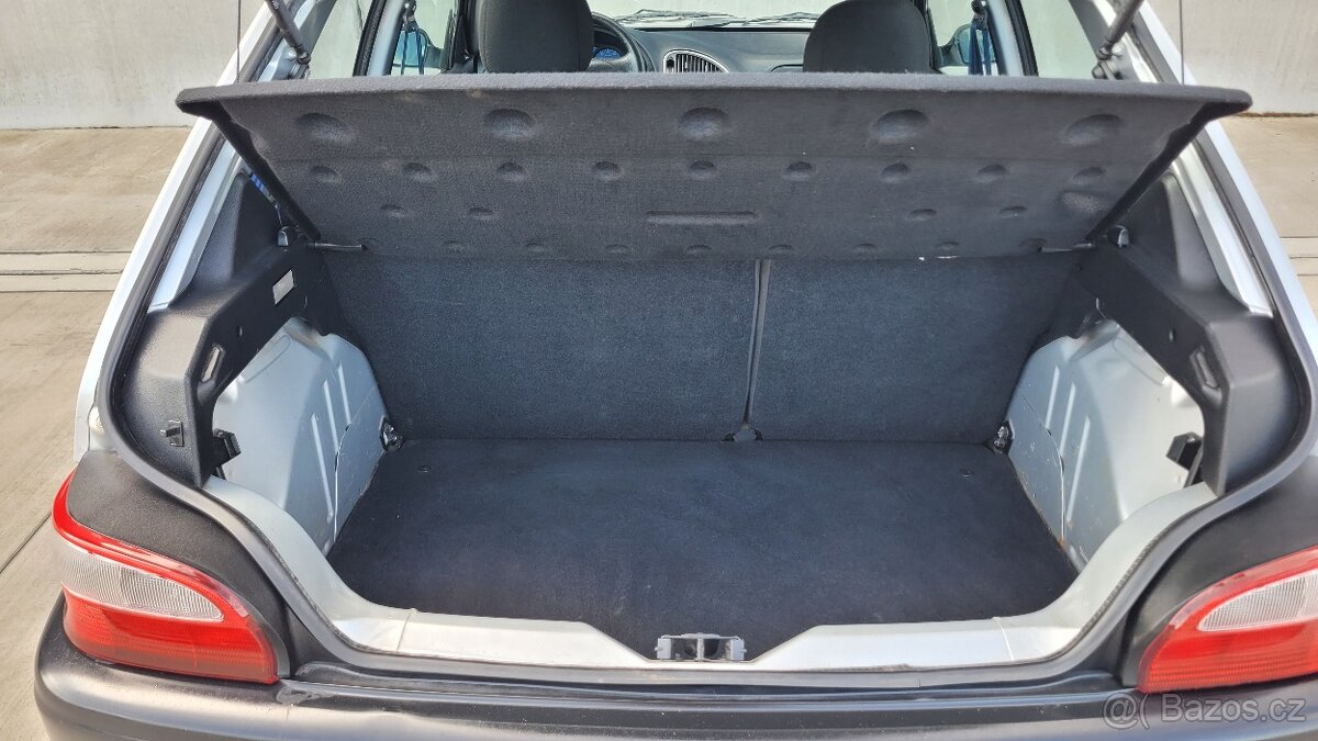Prodám Citroën Saxo 1.1i 44kw - 13