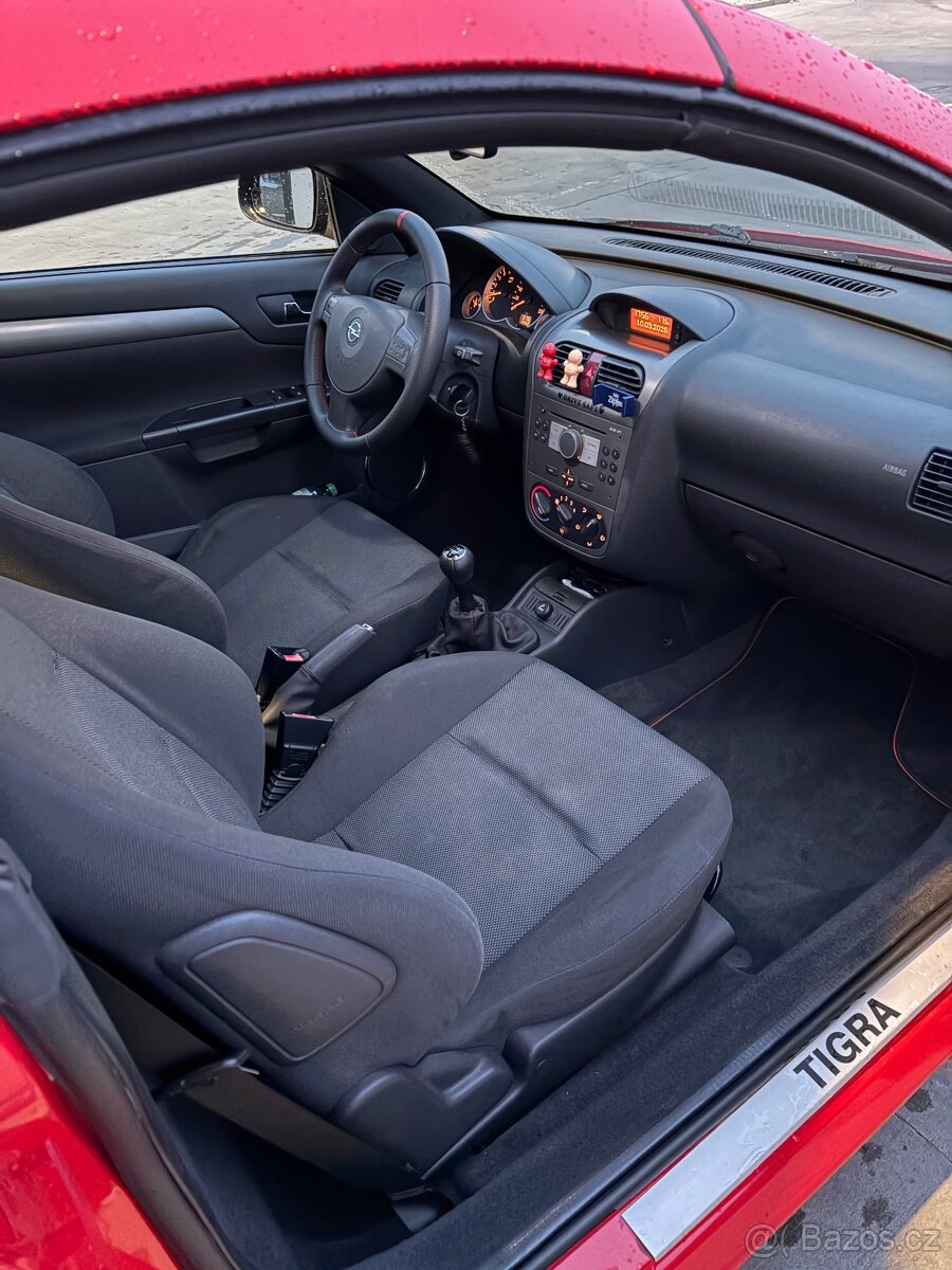 Opel Tigra 1.8 16v - 13