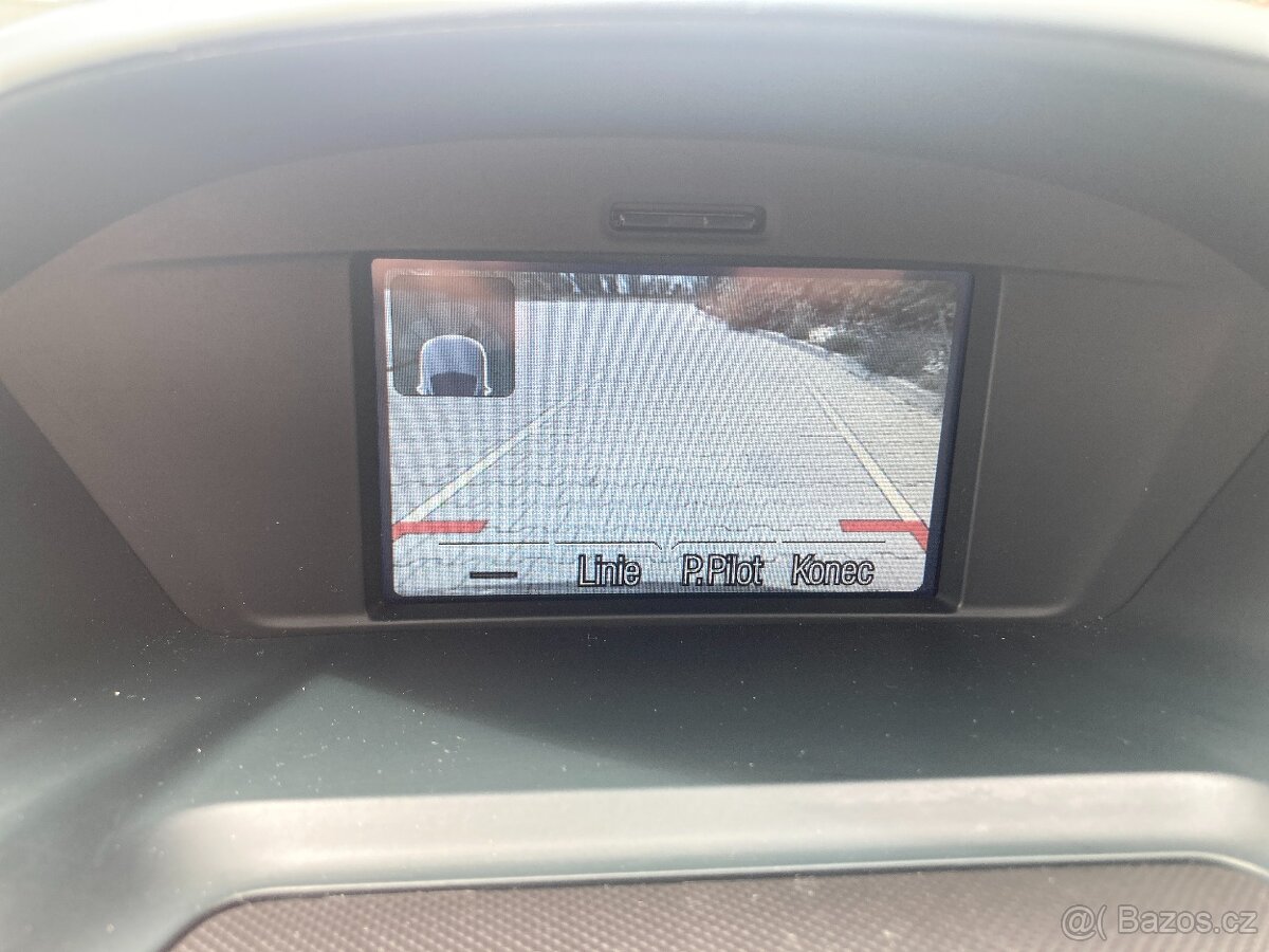 Ford C-MAX, 1,6/110kW Kamera Navi Výhřev Xenon - 13