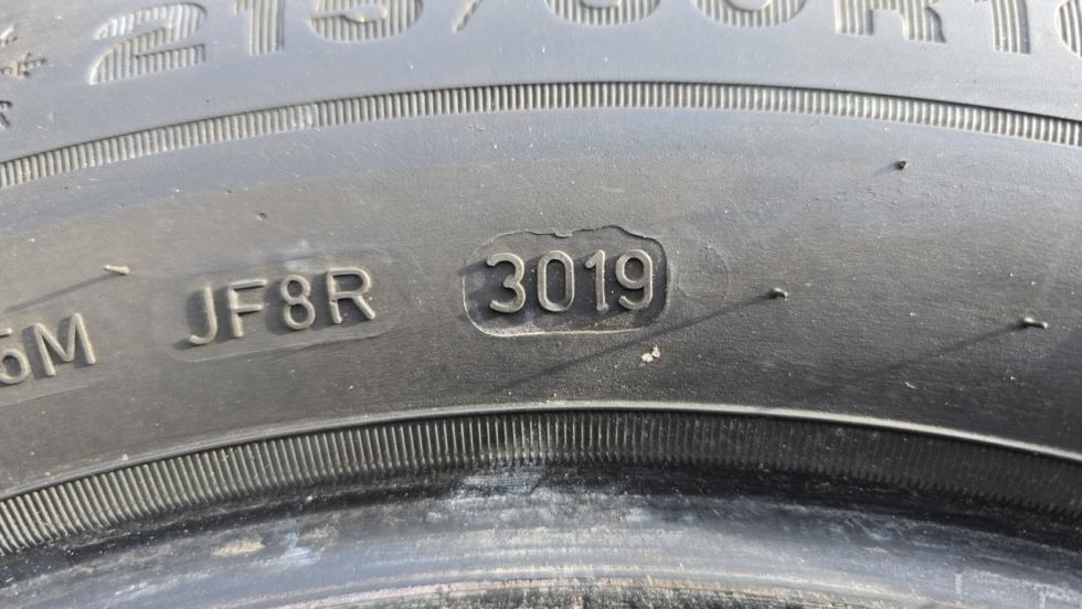 Zimní pneu 215/60/16 Dunlop - 13