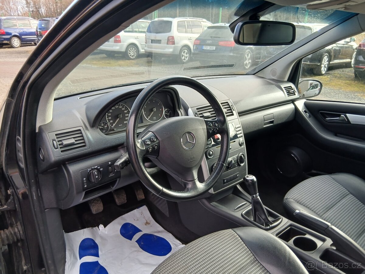 Mercedes-Benz A 1.7i, Avantgarde - 13