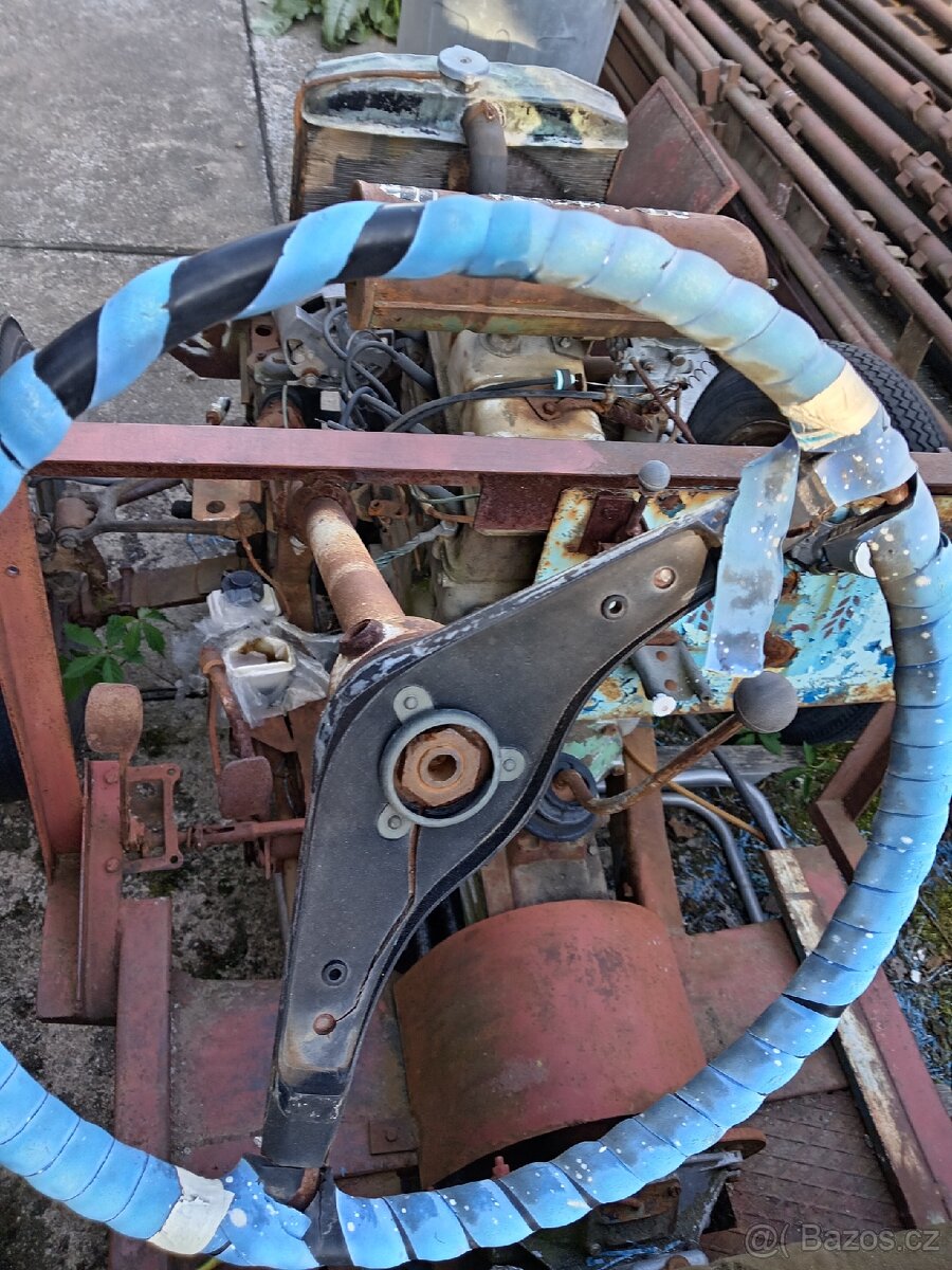 Malotraktor 1203 - 13